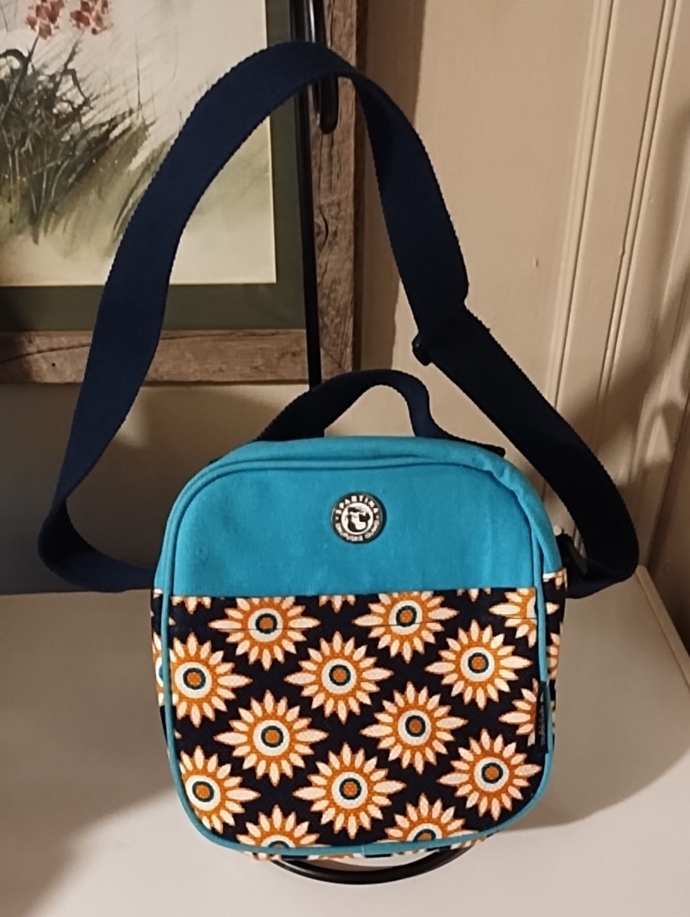 Spartina 449 Teal and Navy Sunflower Crossbody EUC Insulated.